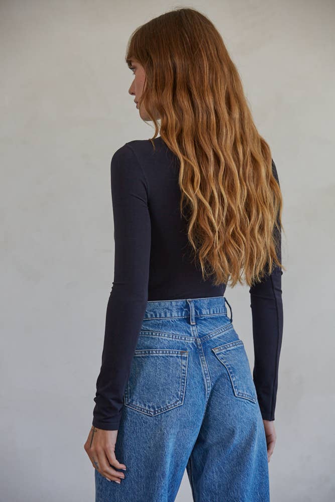 Seamless Mock Neck Long Sleeve Bodysuit