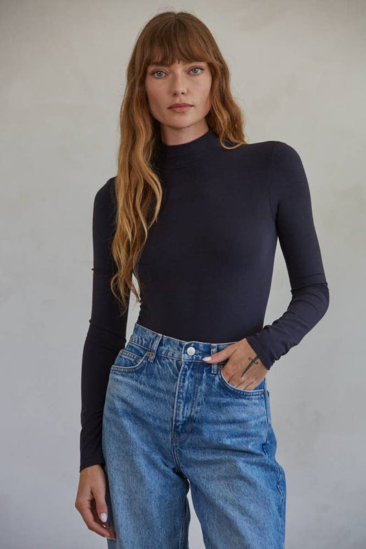 Seamless Mock Neck Long Sleeve Bodysuit